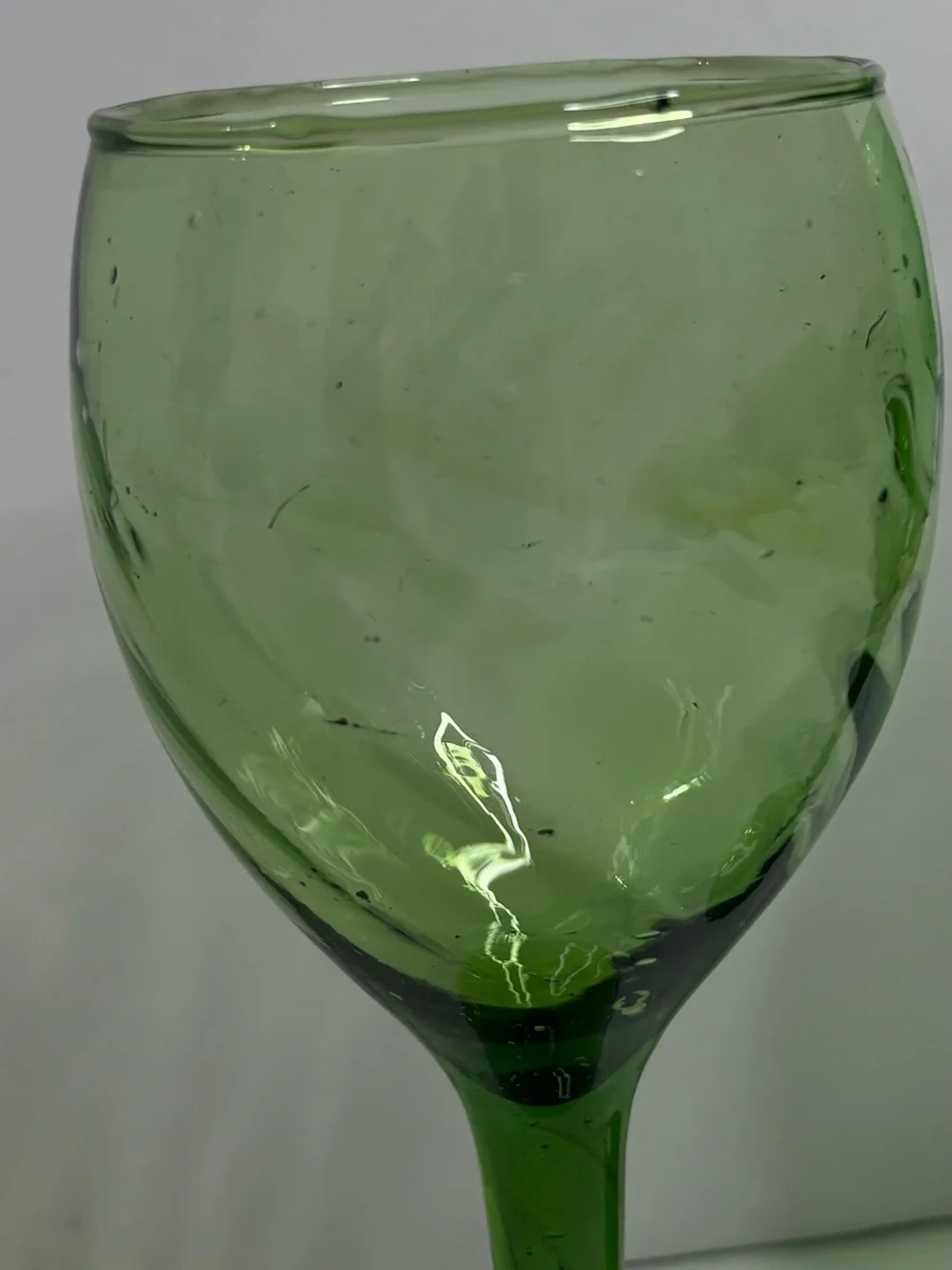 Green Stemware Wine Glasses Set of 2